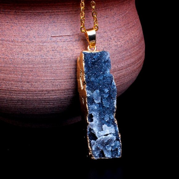 LiveChicStyle Jewelry - Sea Blue Bar Stone Gold Necklace